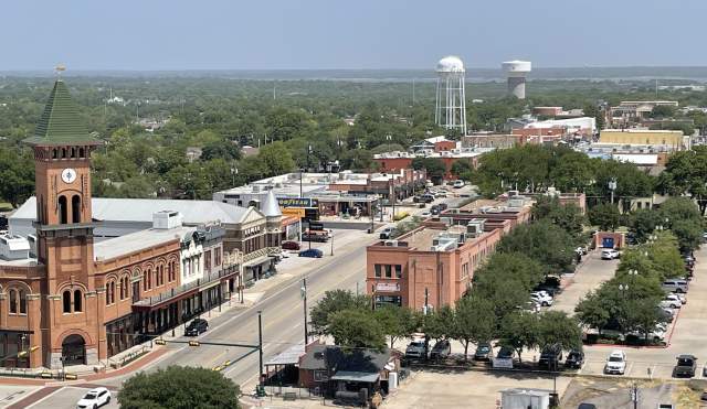 Downtown Grapevine Tower Shot